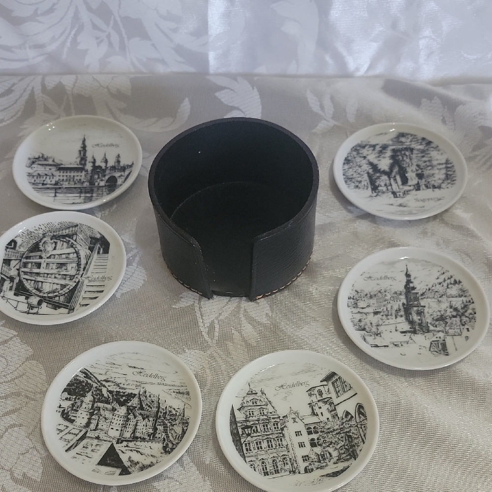 Schlosshof White Ceramic Coasters With Heidelberg Scenes